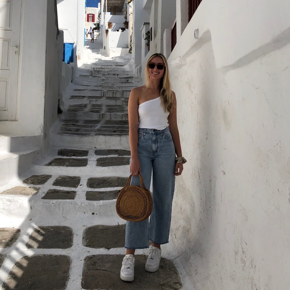 Meet your Posher, Maddie